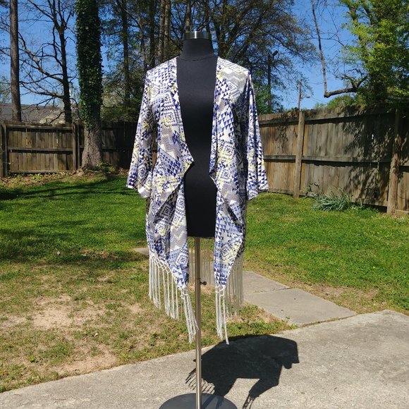 Ing Tops - FRINGED KIMONO